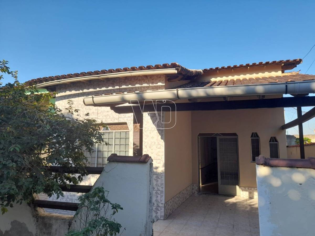 Casa de condomínio à venda em Itaboraí, Outeiro das Pedras, com 2 quartos, 90m²