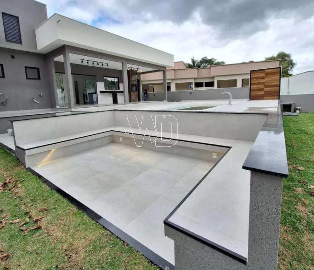 Casa nova em condomínio espetacular em Maricá