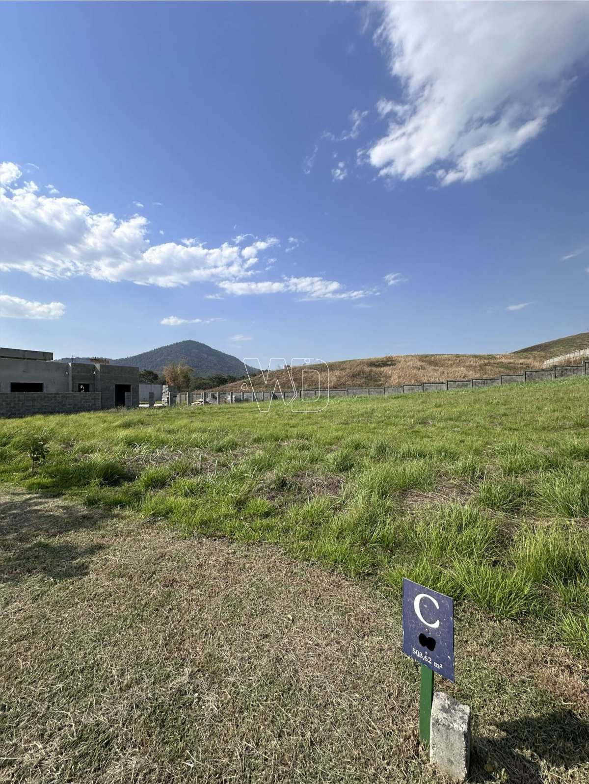 Lote em Condomínio à venda, 504m²