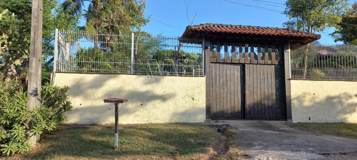 Sítio à venda em Tanguá, com 3 quartos, 200m²