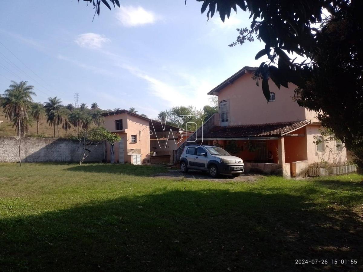 Sítio com 3 quartos, 2000m², à venda em Tanguá