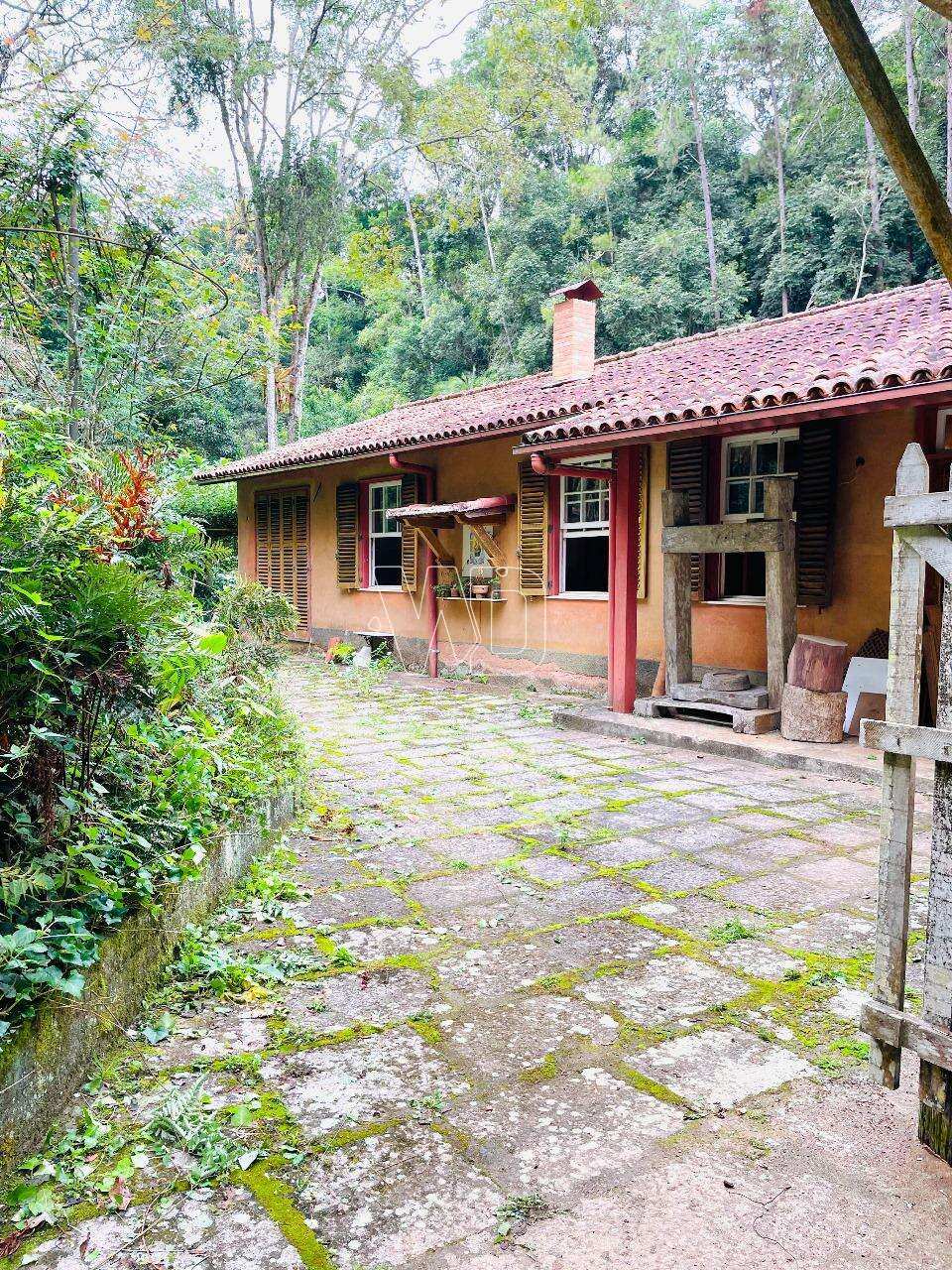 Venda de sitio com 136.000 metros em Duas Barras