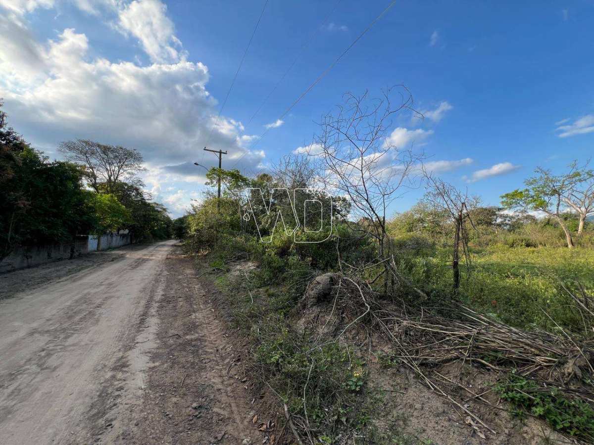 Vendo terreno com 10.000m² em Vila Rica - Itaboraí